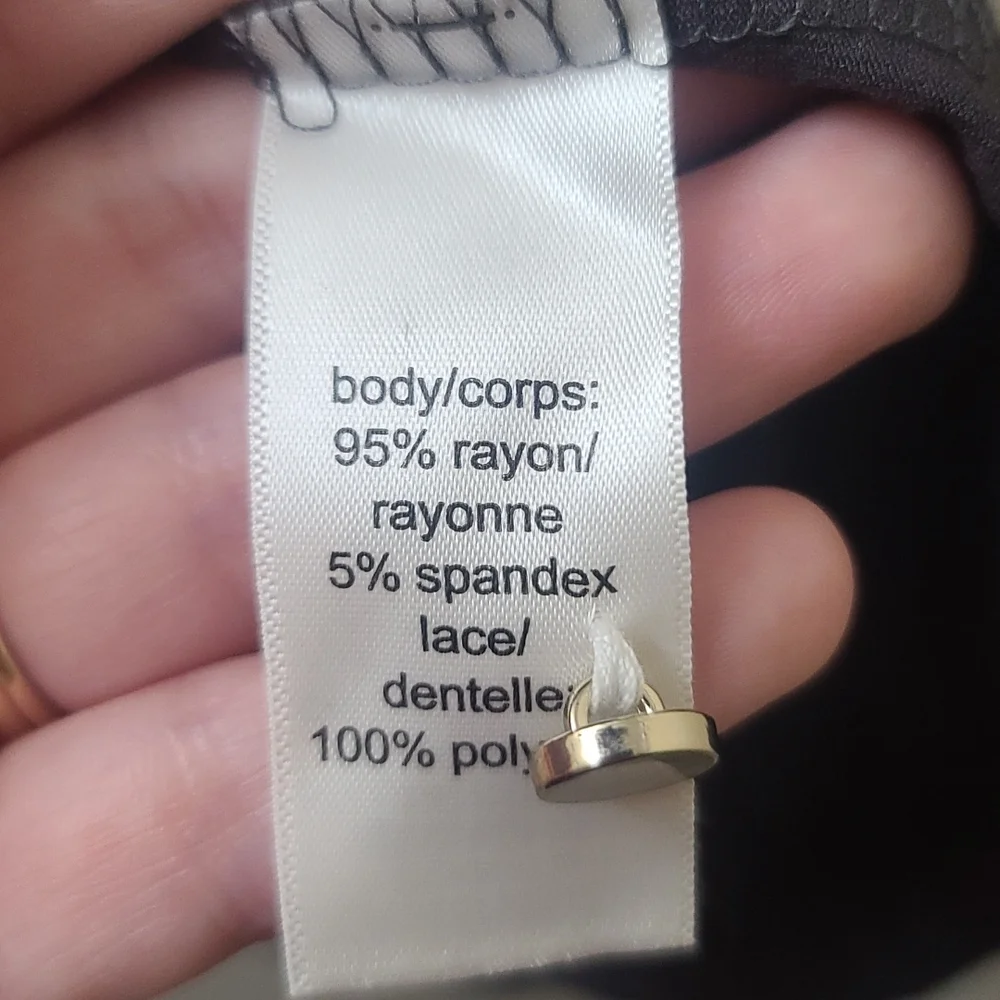 🟢2 FOR $15❣️MAURICES CROCHET YOKE SLEEVELESS TOP *MEDIUM *DARK OLIVE GREEN *EUC - Picture 5 of 11